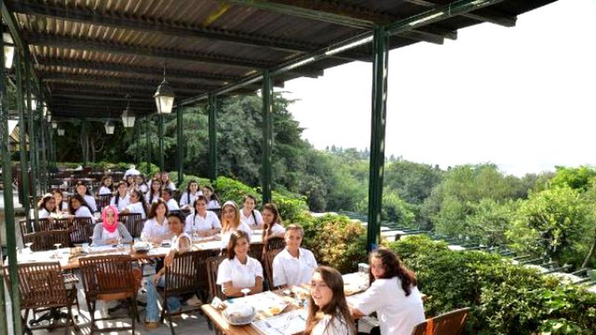 Her Kızımız Bir Yıldız Projesi"Nin Yıldız\'ları İstanbul\'da