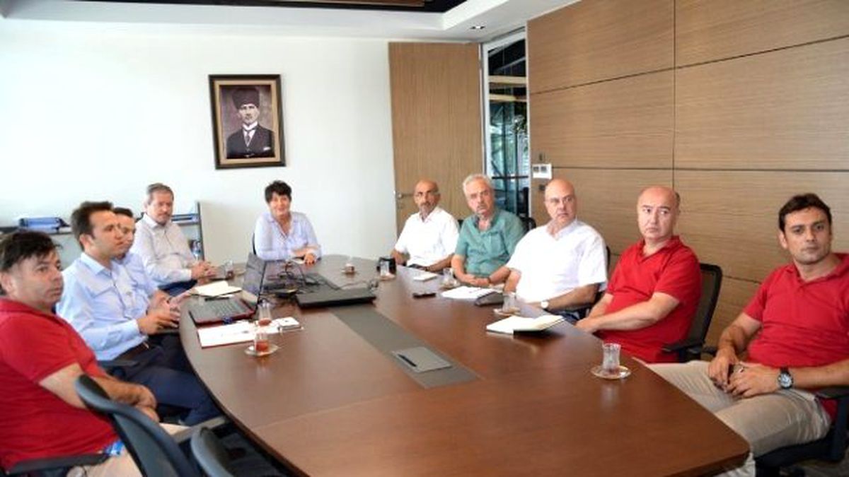 Manisa\'da Ulaşım Ana Planı Osb\'de Masaya Yatırıldı
