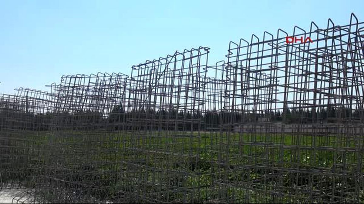 Suriye Sınırına Kurşun Geçirmez Duvar