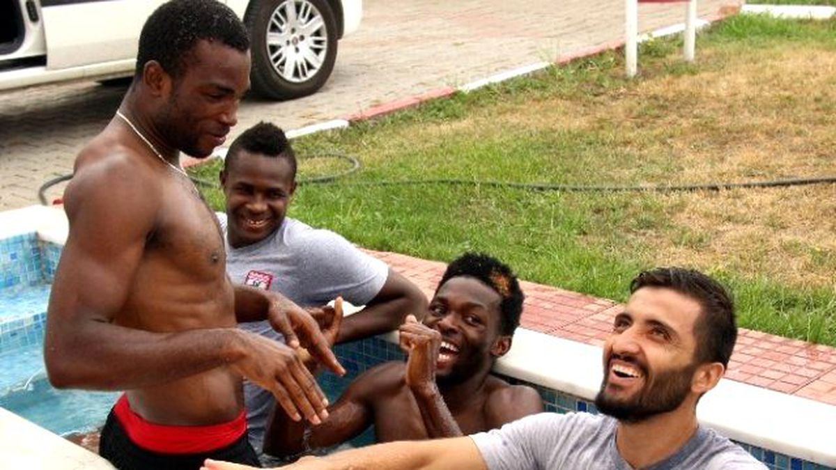 Samsunspor\'da Neşeli Sabah İdmanı