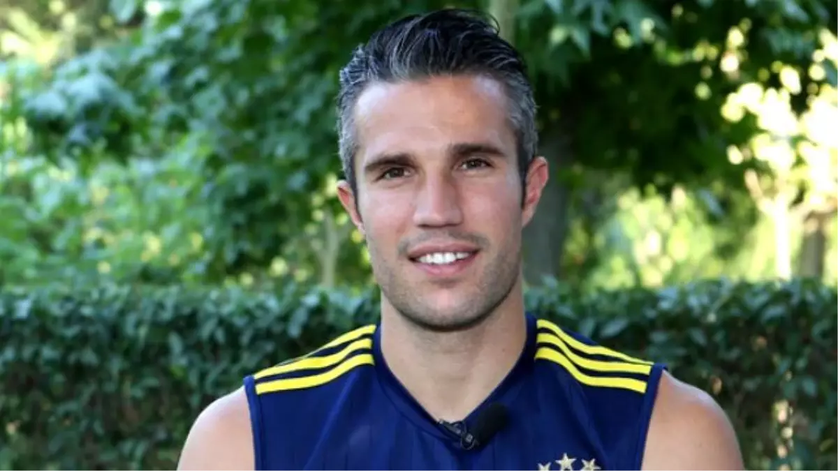 Van Persie, Namaz Kılan Cemaate Hayran Kaldı