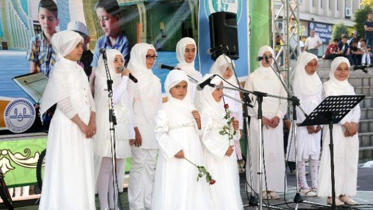 Yozgat\'ta Yaz Kur\'an Kursları Düzenlenen Etkinlikle Sona Erdi