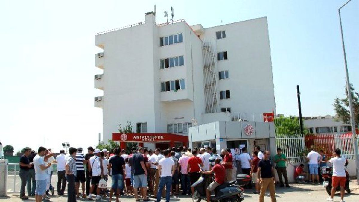 Antalyaspor\'da Kombine Satışları Başladı
