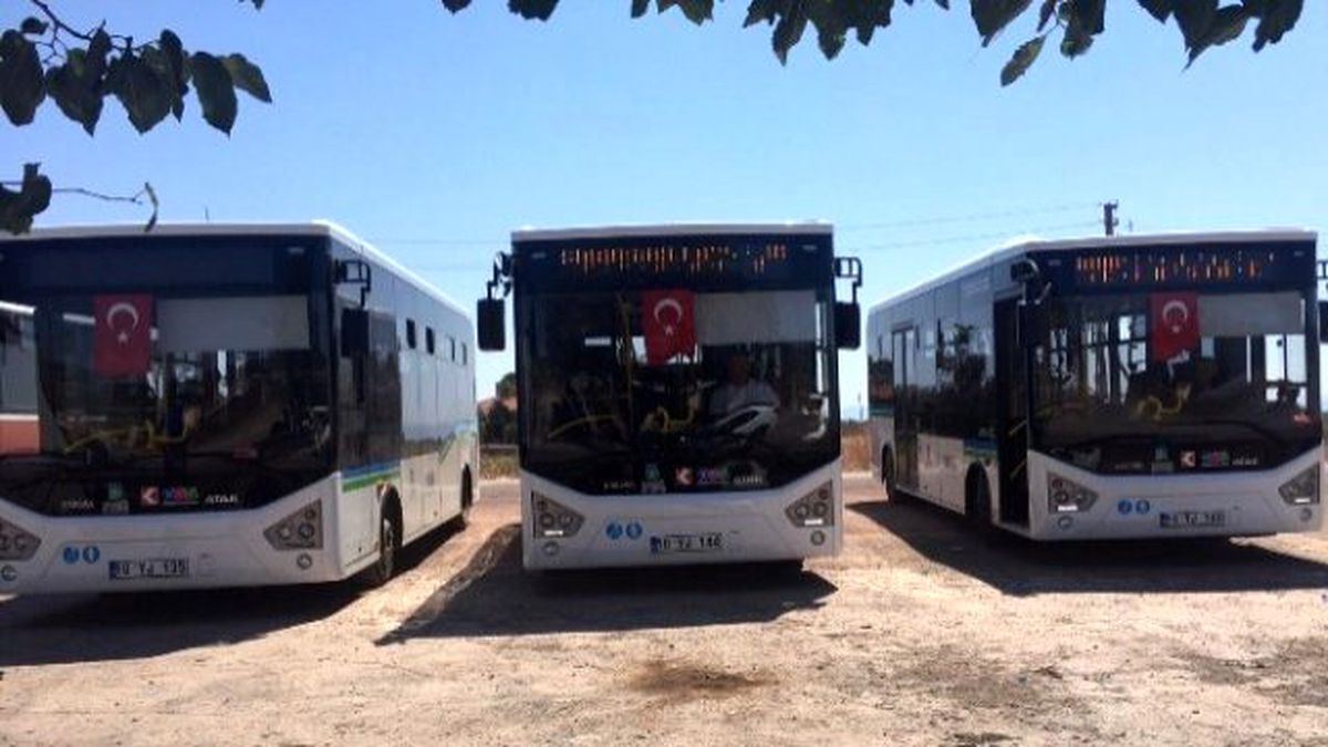 Ayvalıklı Şoförlerden Teröre Anlamlı Protesto