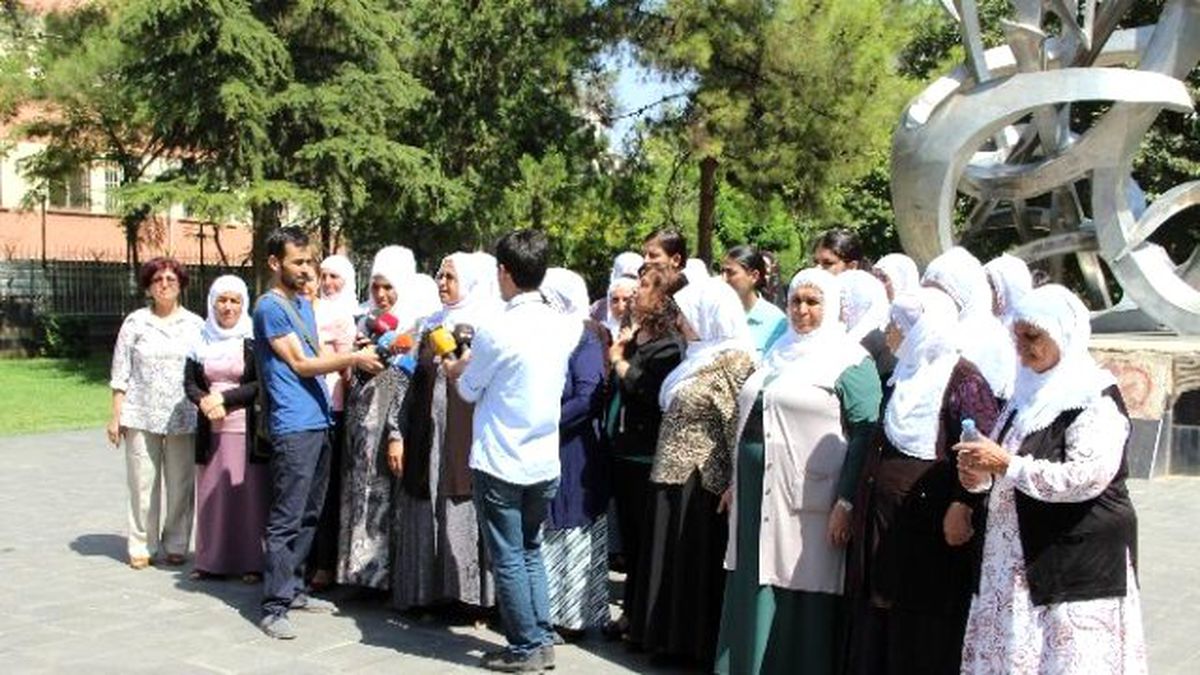 Barış Annelerinden \'Ateşkes\' Çağrısı