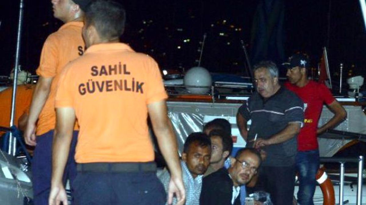 Bodrum\'da Kaçak Teknesi Battı: 1ölü, 1 Kayıp