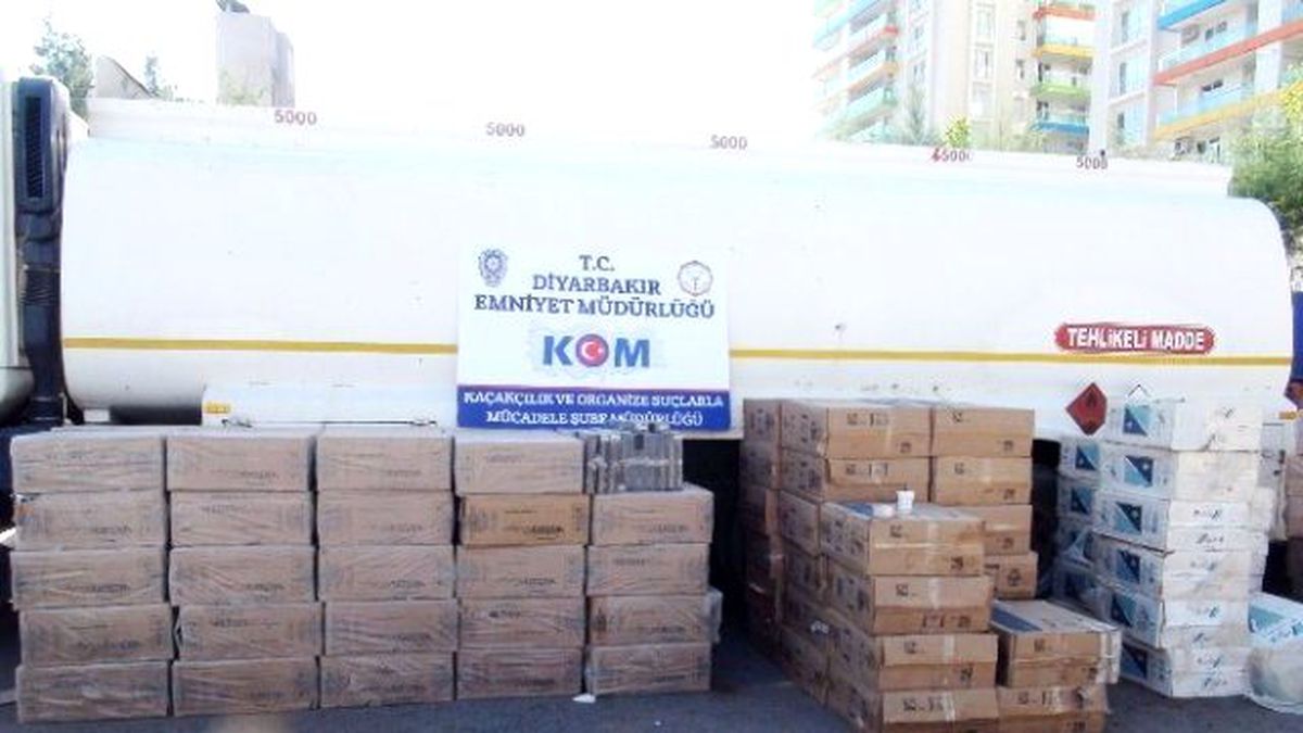 Diyarbakır\'da 188 Bin Paket Kaçak Sigara Ele Geçirildi