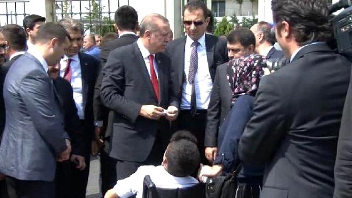 Ek Fotoğraf ve Bilgilerle -Yeniden) - Cumhurbaşkanı Erdoğan: 1 Kasım\'da İnşallah Türkiye Tekrar...