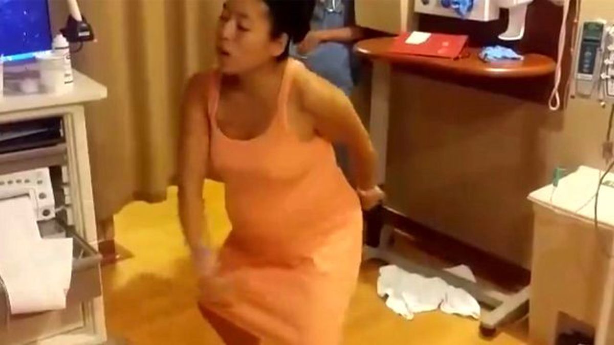 Hamile Kadın Doğum Sancısını Dans Ederek Dindirdi