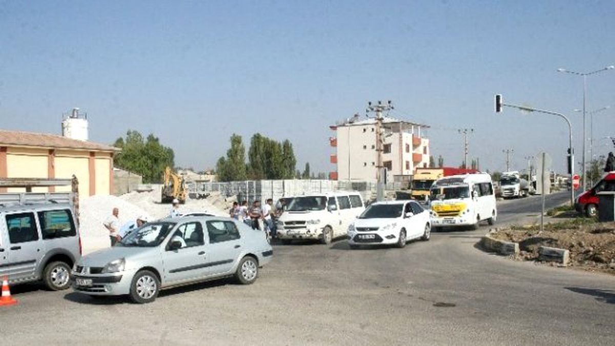 Iğdır-doğubayazıt Yolu Ulaşıma Açılmadı