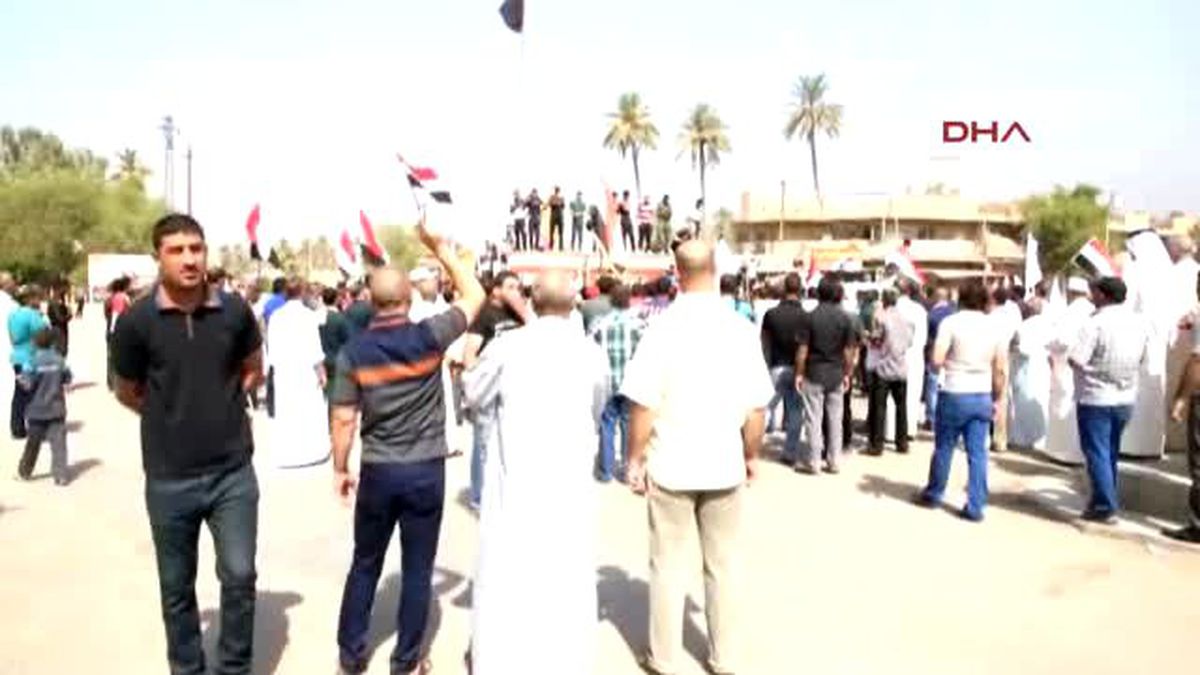 Irak\'ın Diyale İlinde Yerel Yönetim Protestosu