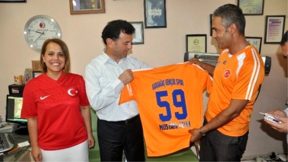 Karaağaç Gençlikspor Başkanı Yıldız: "En Önemli Eksiğimiz Sahamız"