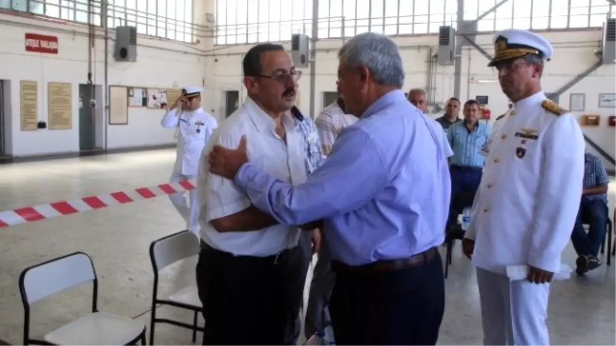 Kocaeli Büyükşehir Belediye Başkanı Karaosmanoğlu, Şehit Emre Kaan Arlı'nın Ailesine Taziyede...