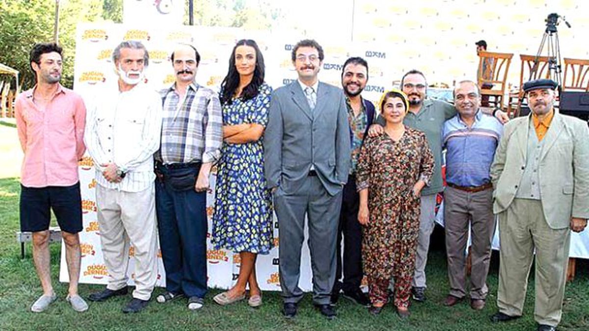 Komedide Sınırları Aştık