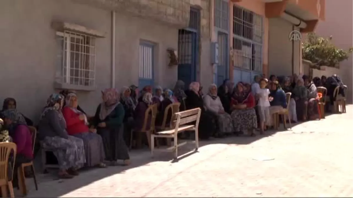 Kurşunun İsabet Ettiği Hamile Kadın Öldü, Çocuğu Yaralandı