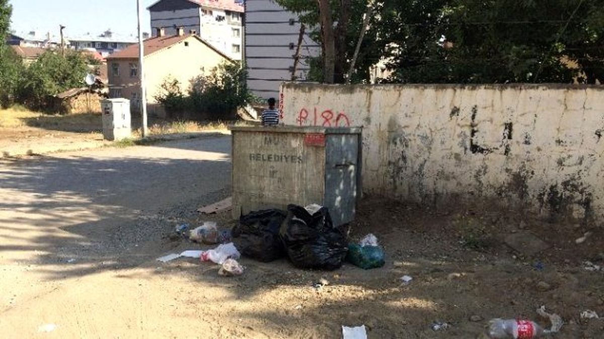 Muş Belediyesi\'nden \'Çöp\' Uyarısı