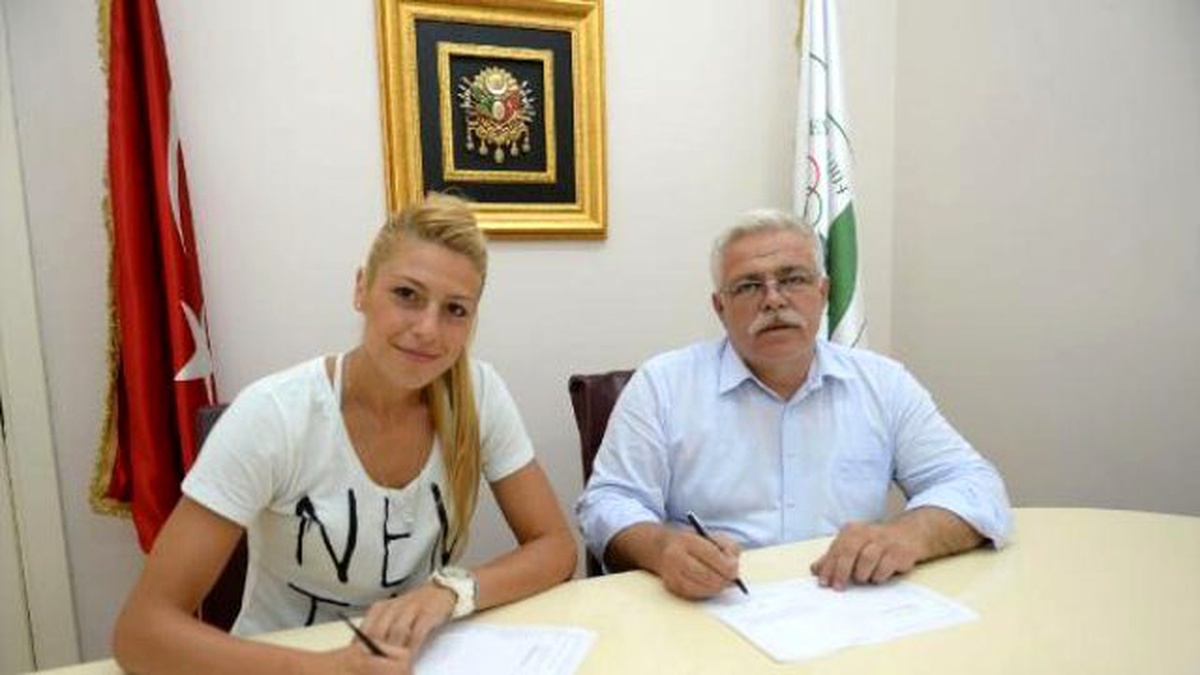 Osmangazi Belediyespor Grbic\'in Sözleşmesini Uzattı