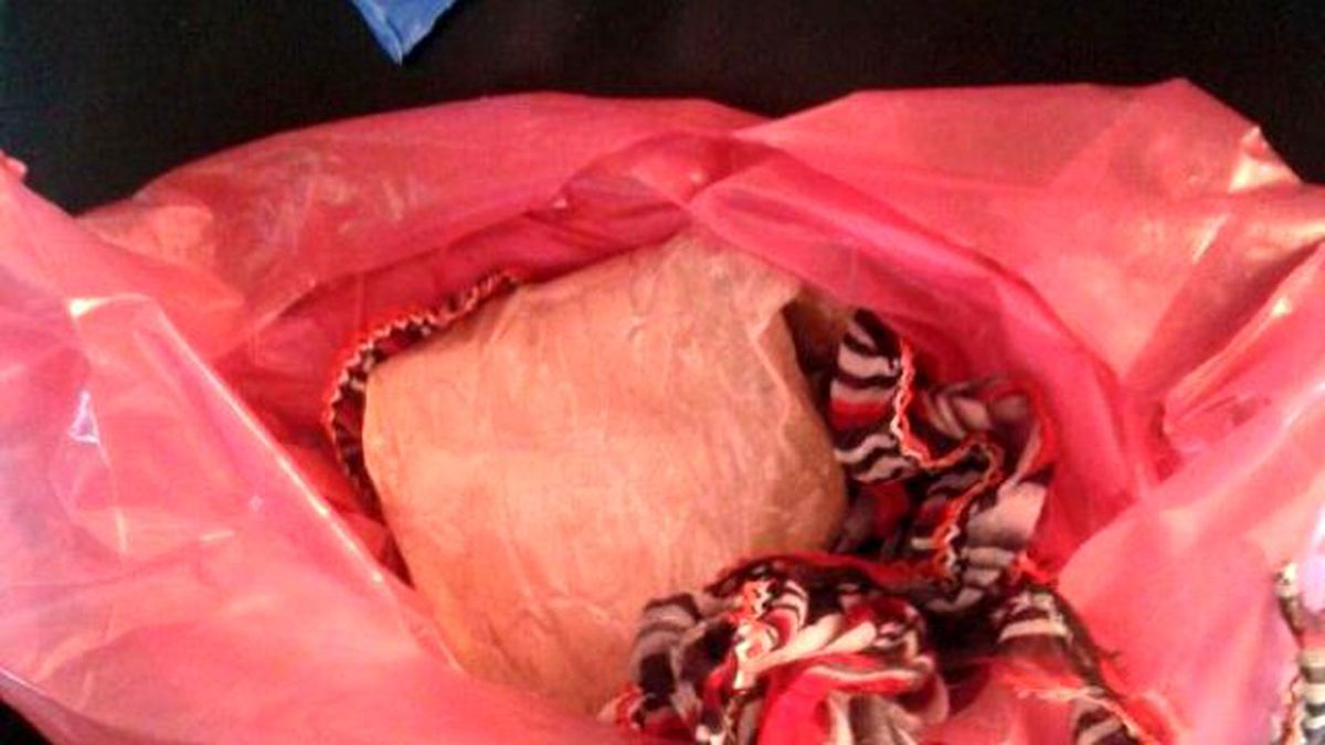 Polisin Şüphelendiği Kişinin Üzerinden 720 Gram Eroin Çıktı