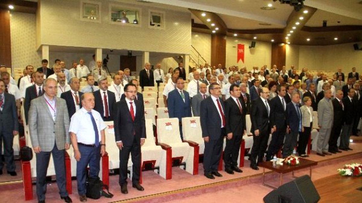 Rektör Bircan Kurul Başkanlığı Görevini Devretti