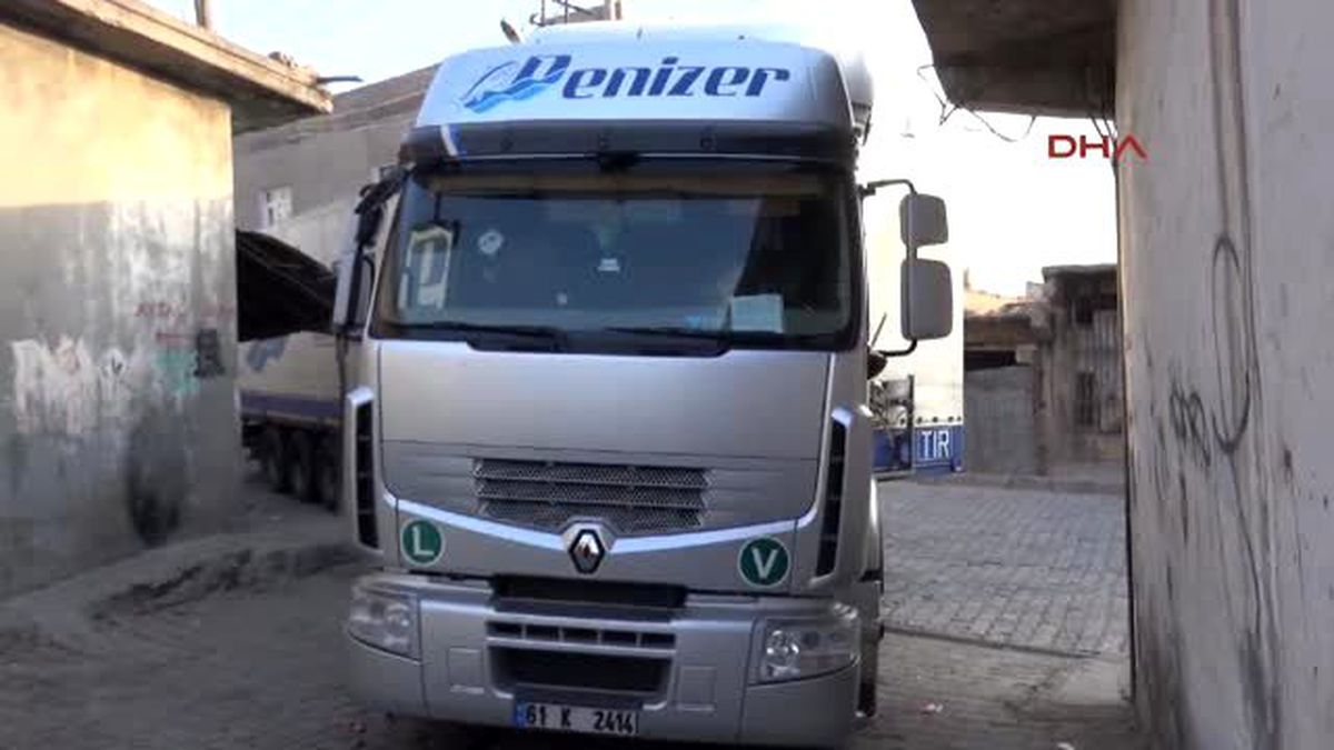 Silopi\'de Ydg-H\'liler, El Koydukları Tır\'ı Emniyete Sürdü
