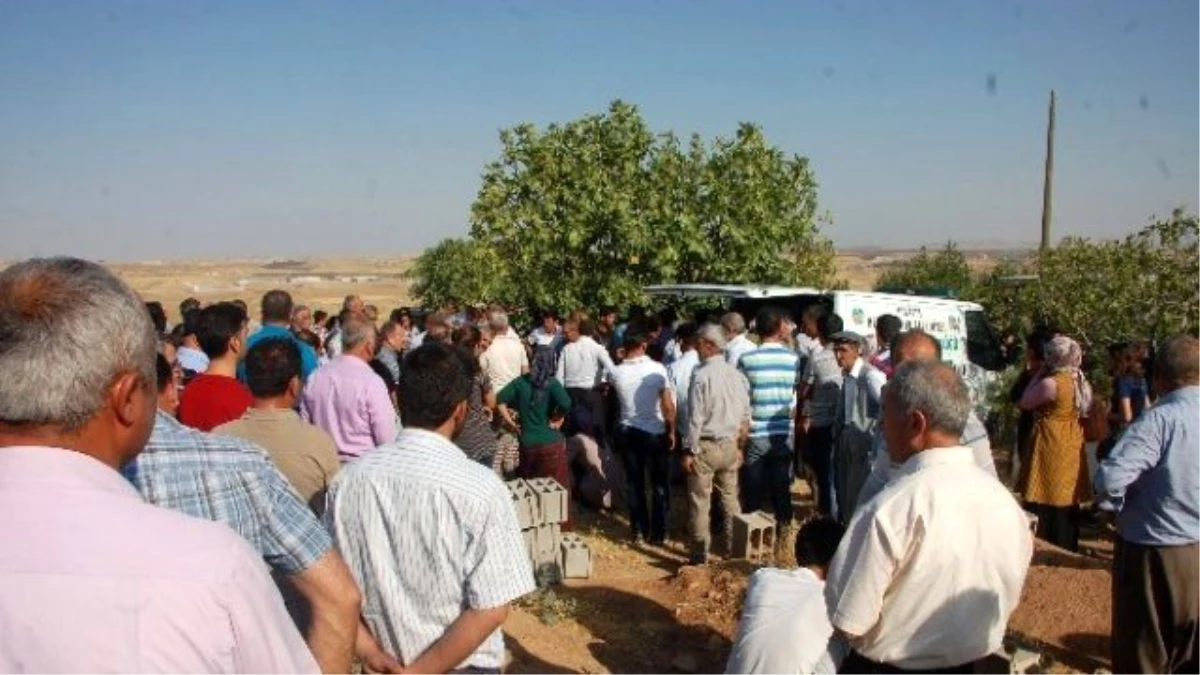 Terörist Cenazesinde HDP\'li Milletvekiline Tepki