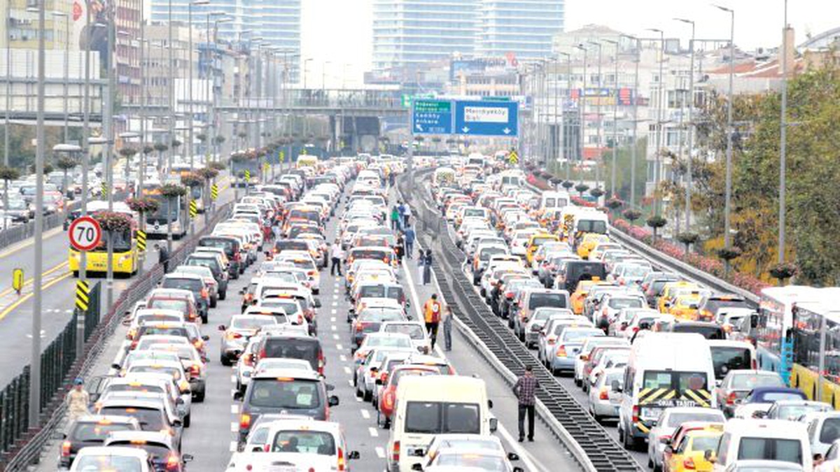 Tsb\'den Trafik Sigortasıyla İlgili Açıklama