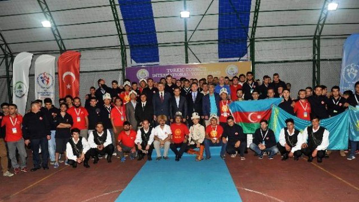 Türk Konseyi Gençlik Kampı Trabzon\'da Başladı
