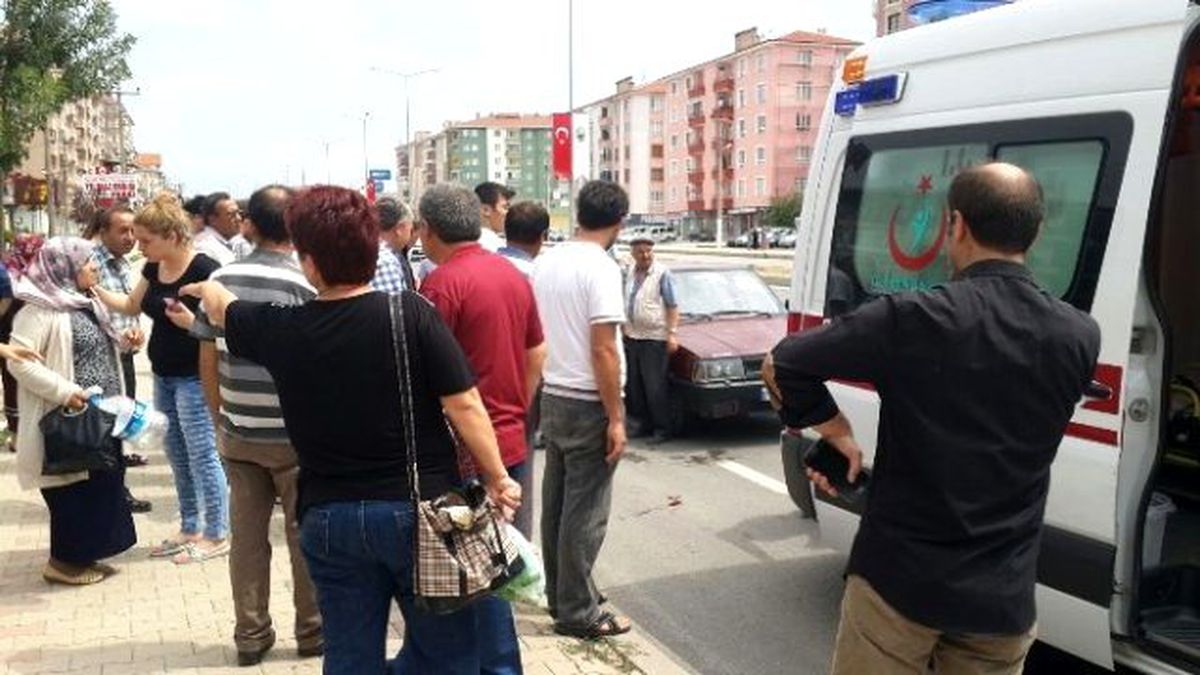 Üst Geçidi Kullanmayan Adam Canından Oluyordu