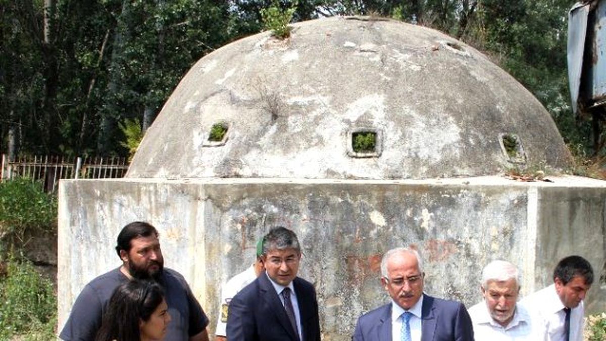 Vali Tuna, Sivrihisar İlçesindeki Tarihi Yerleri İnceledi