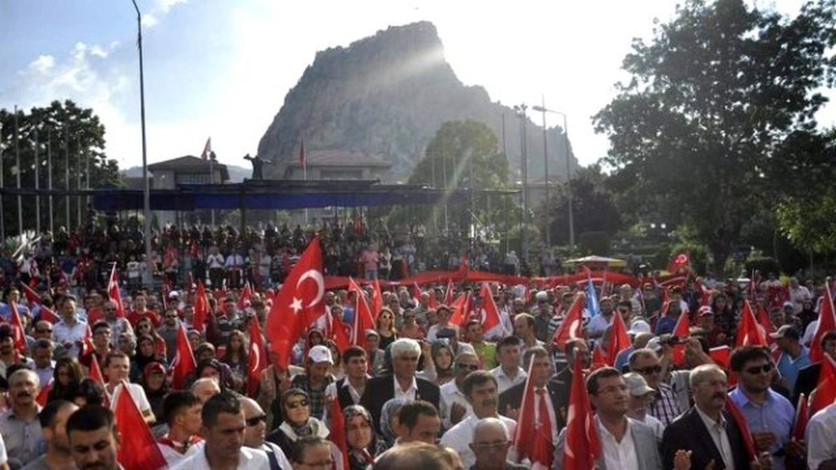 Afyonkarahisar\'da Teröre Lanet Mitingi
