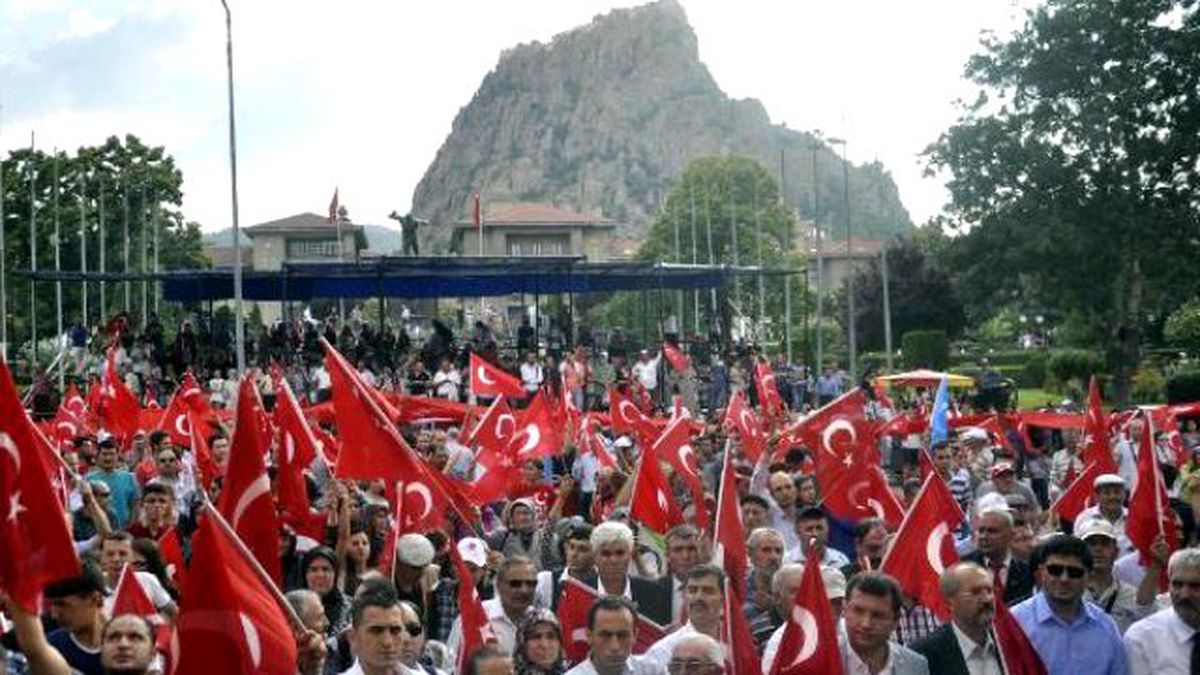 Afyonkarahisar Terörü Lanetlemek İçin Yürüdü