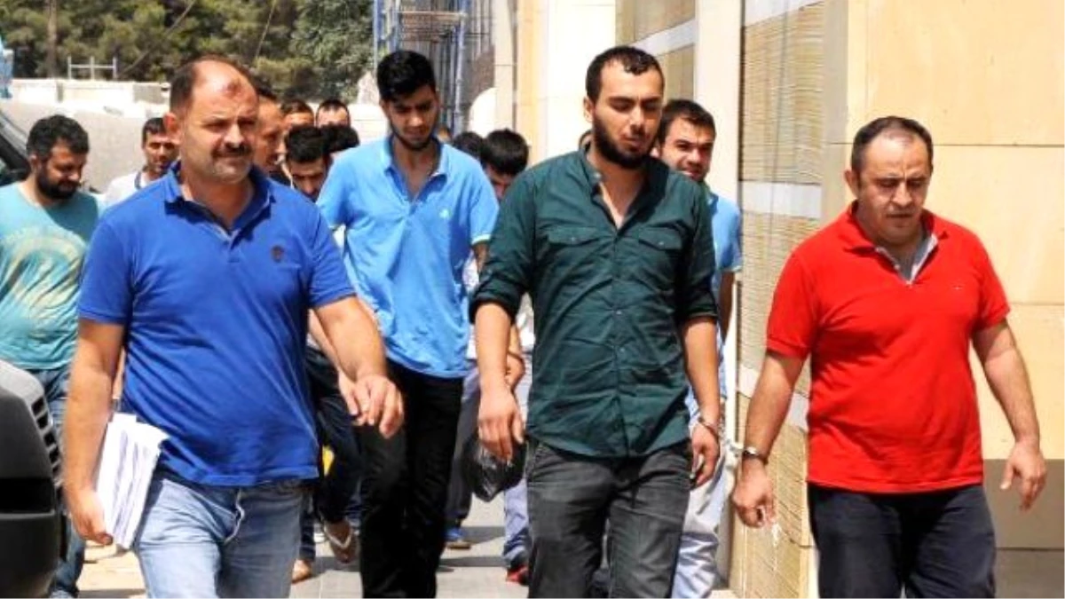 Antalya\'da Kumar Operasyonu: 23 Gözaltı