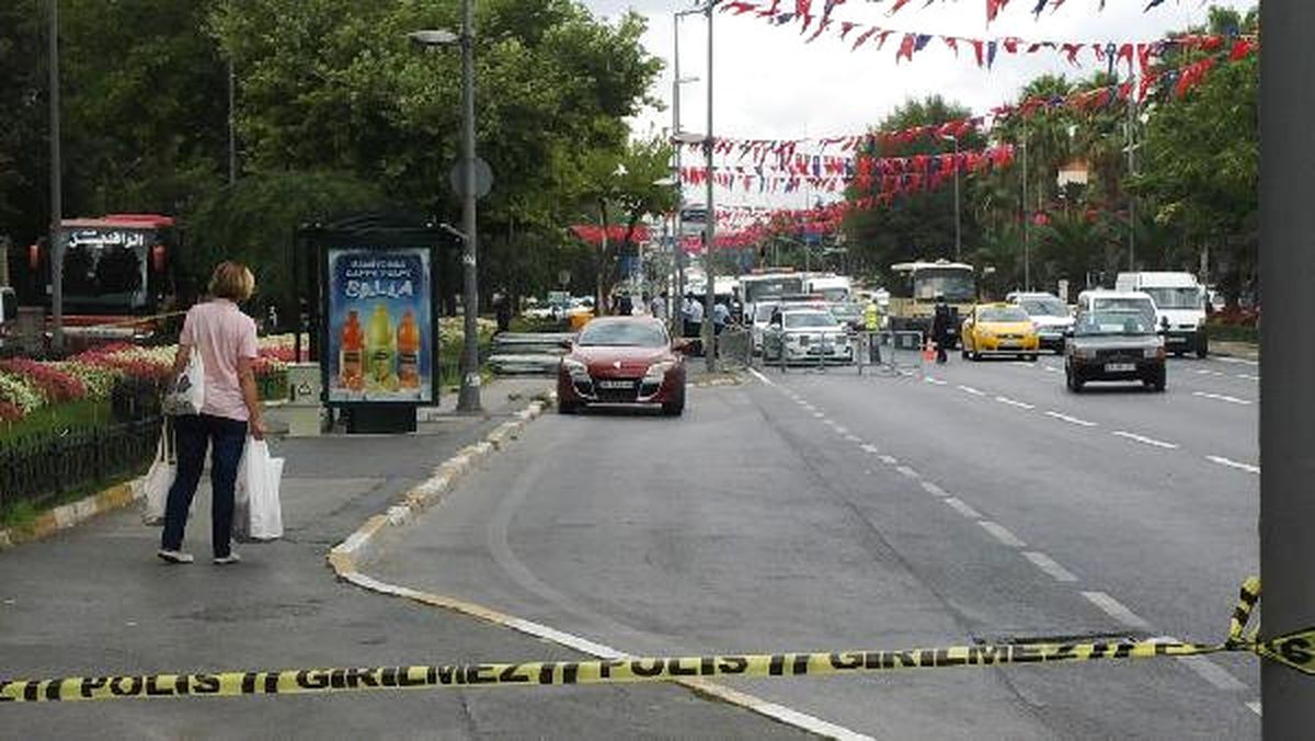 Emniyet Müdürlüğü Yakınında Şüpheli Araç Alarımı(1)