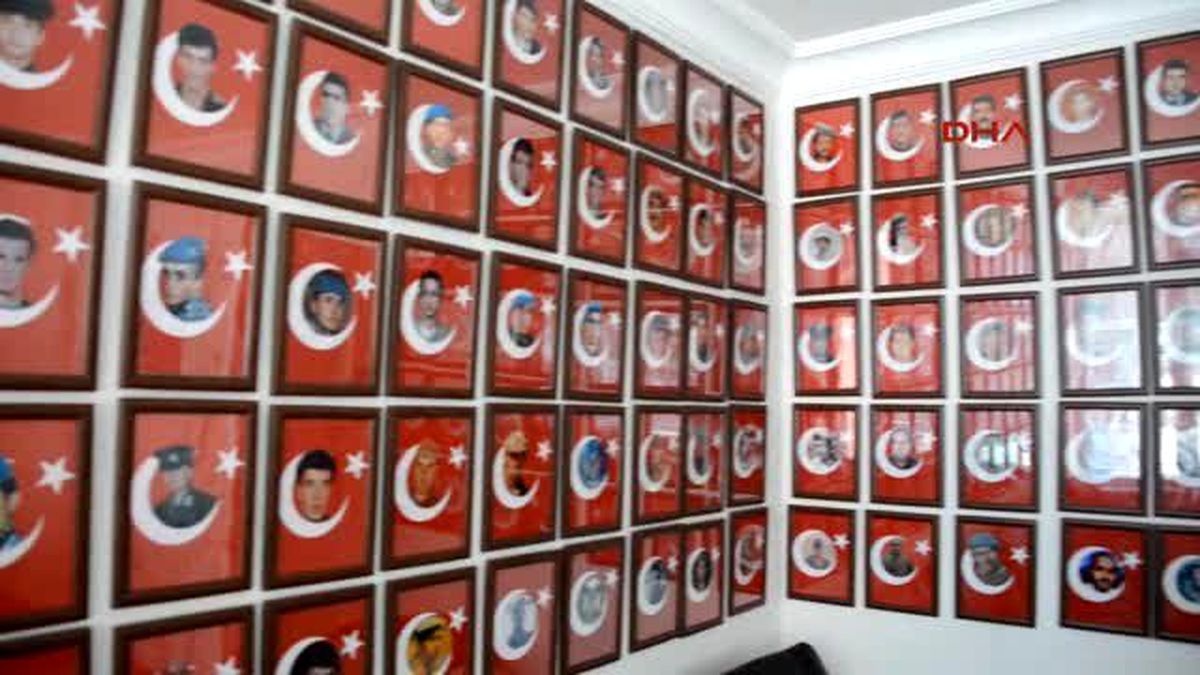 Şehit Fotoğrafları, Dernek Duvarına 'Sığsın' Diye Küçültülüyor