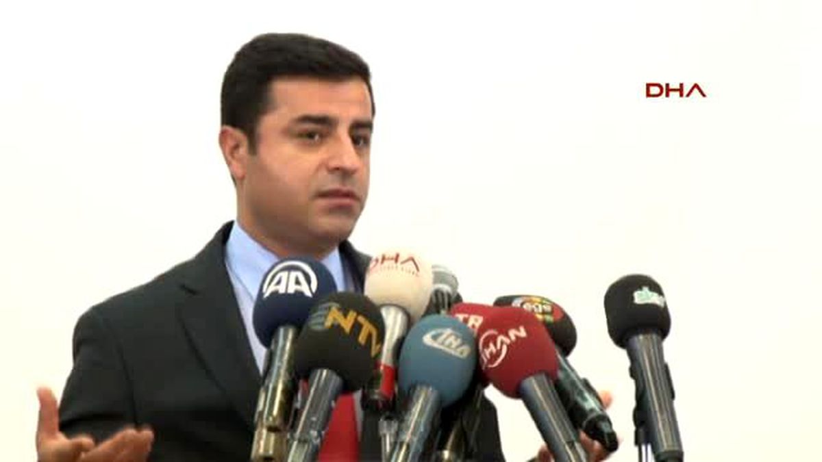 İzmir - Demirtaş, İzmir\'de, Basın Kuruluşu Temsilcilerle Buluştu \'Akp\'nin Oyu Daha da Düşecek-2