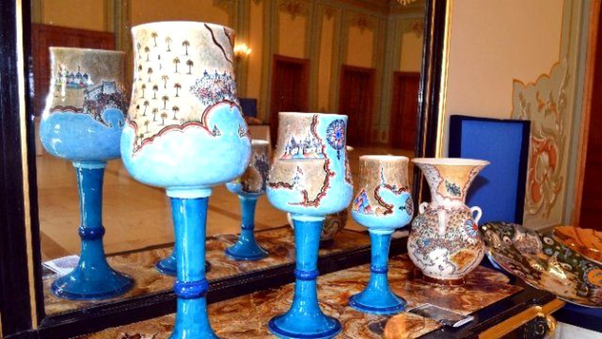 Kütahyalı Çini ve Seramik Sanatçısı Çetinkaya\'dan \'Benim Adım Toprak\' İsimli Sergi