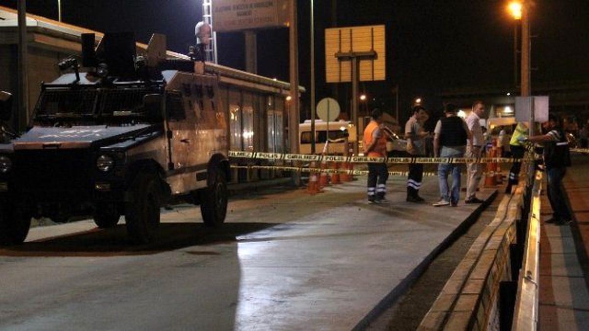 Mahmutbey Gişelerde Polise Silahlı Saldırı