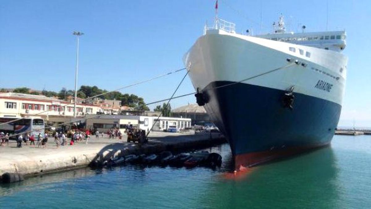 Midilli'de Büyük İnsanlık Dramı! Kaçak Göçmen Sayısı 10 Bine Yaklaştı