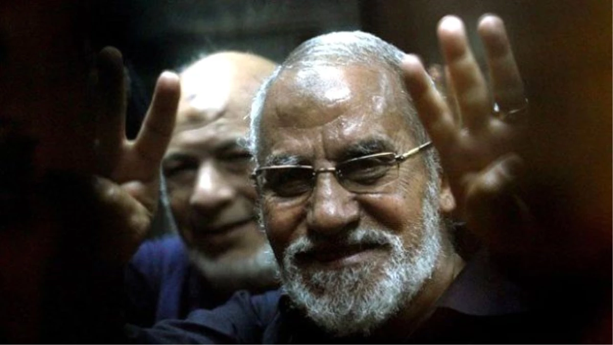 Mısır\'da İhvan Rehberlik Konseyi Başkanı Bedii\'ye Müebbet Hapis Cezası
