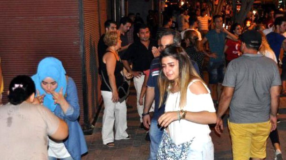 Alanya\'da Terör Eylemine Polis Müdahalesi