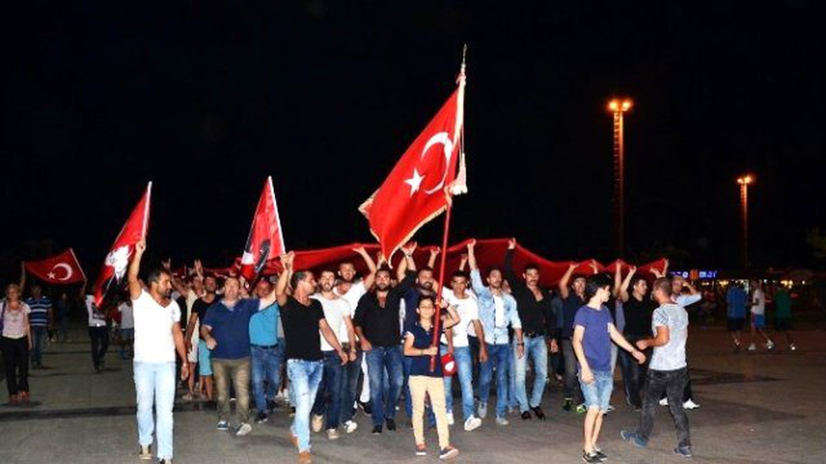 Bandırmalılar Teröre Lanet İçin Toplandı