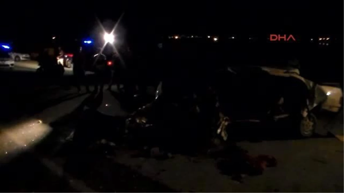 Elazığ - Tanker ile Otomobil Kafa Kafaya Çarpıştı: 3 Ölü 5 Yaralı