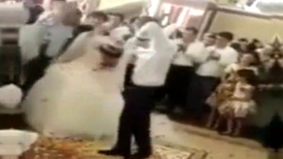 Gelini Döve Döve Paraya Boğdu!