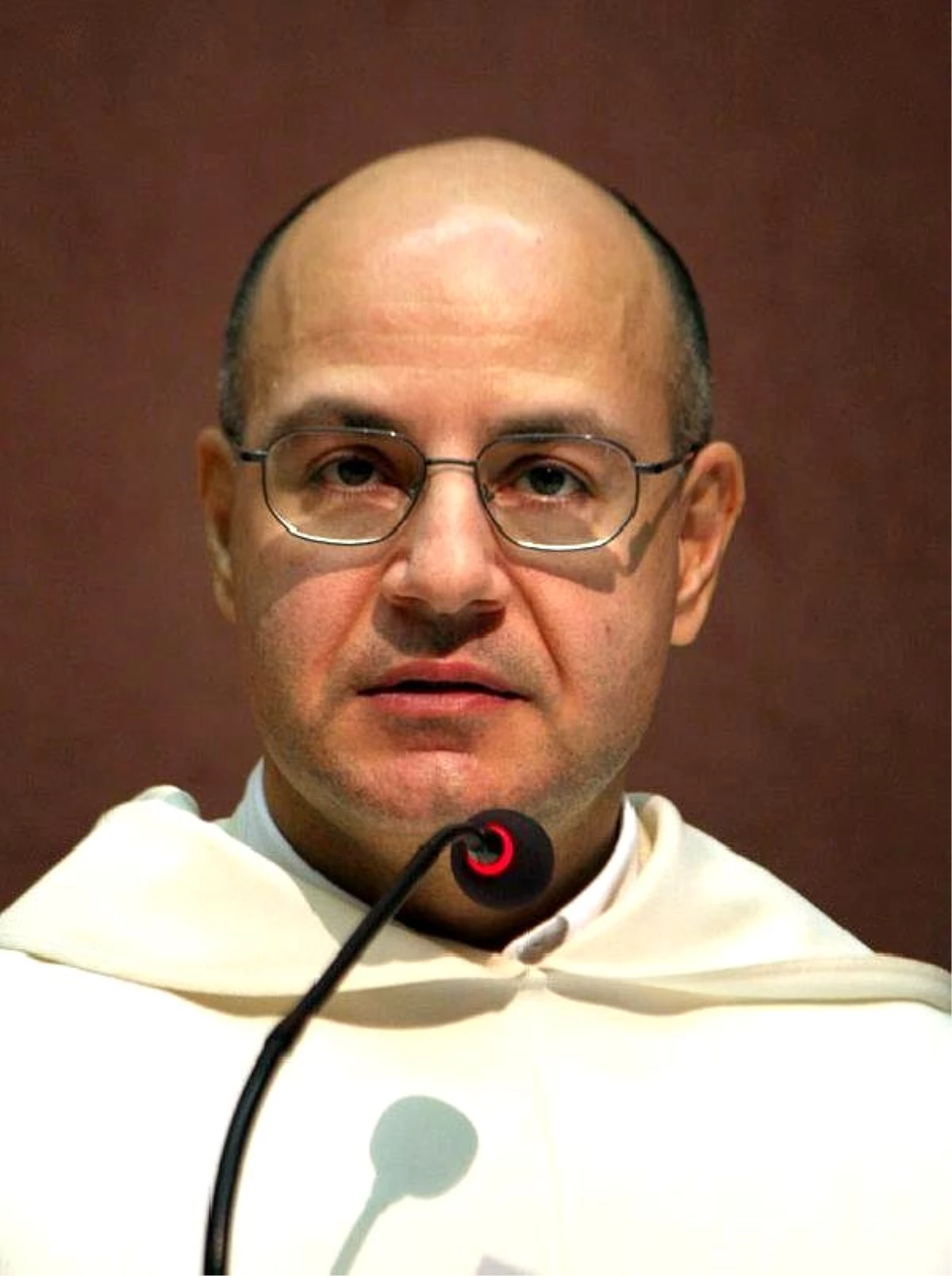 İtalyan Rahip: "Eşcinsellerde Kardiyovasküler Hastalıklar ve İntihar Daha Çok Görülüyor"