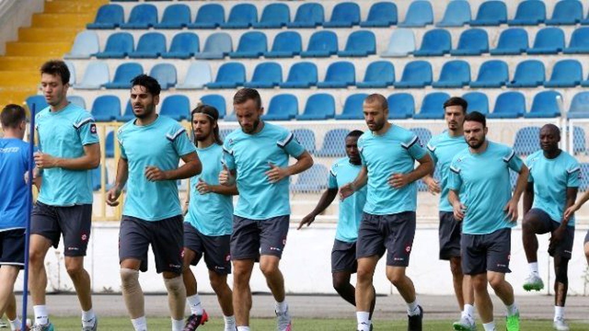 Osmanlıspor\'da Webo ve Tısdell Galatasaray\'a Karşı Yok