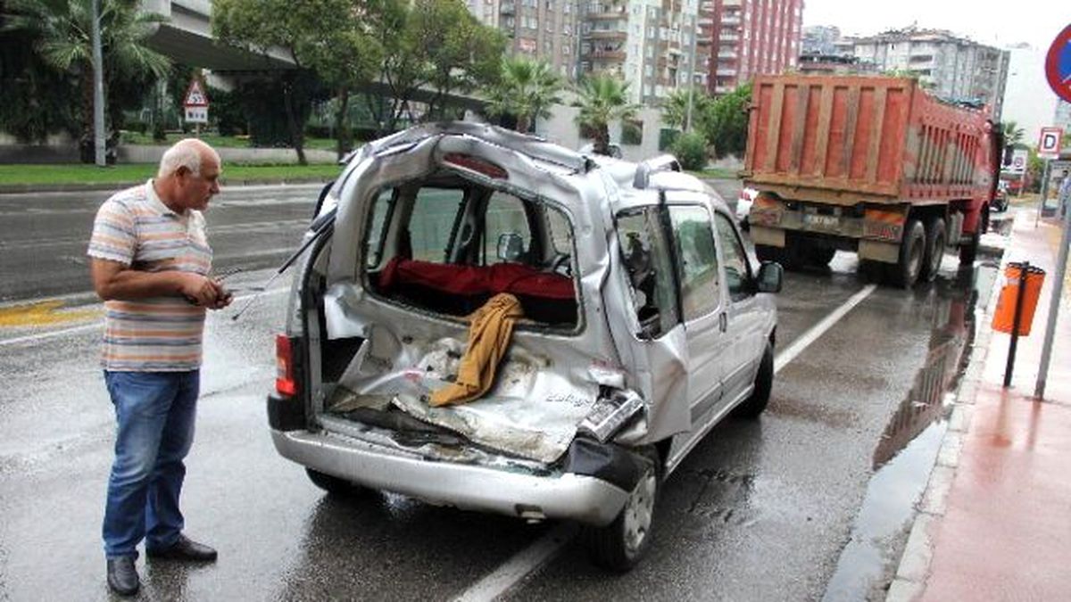 Samsun\'da Trafik Kazası: 2 Yaralı