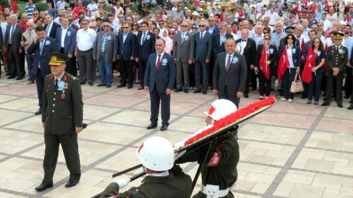 Şapka ve Kıyafet İnkılabı\'nın 90\'ıncı Yıl Dönümü