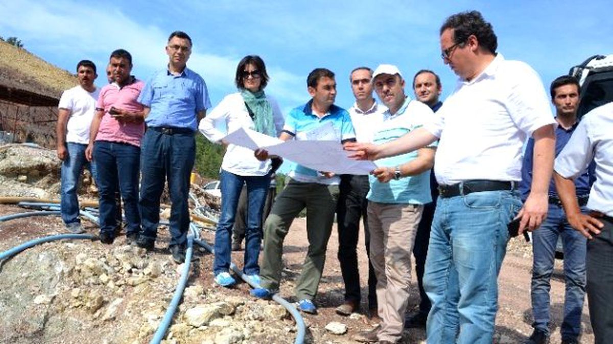 Adrasan Göletinde Gövde Dolgu Çalışması Devam Ediyor