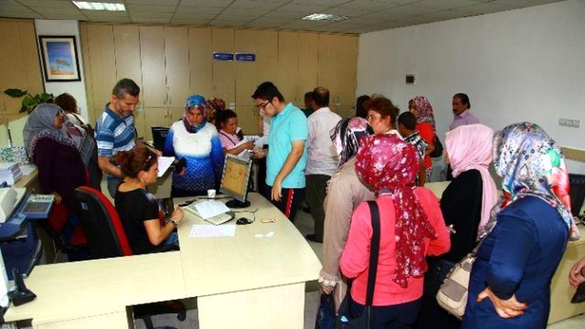 Büyükşehir\'den Öğrencilere Öğrenim Yardımı