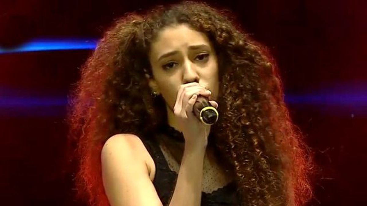 Cansu Özel \'Run To You\'